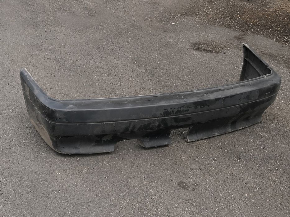 Задний бампер audi 80 b3