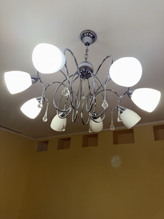 Люстры в отличном состоянии