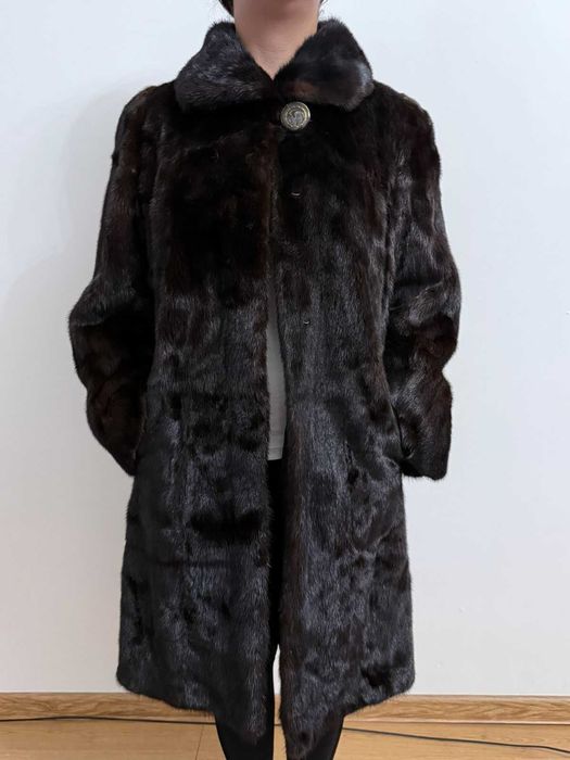 Продам норковую шубу