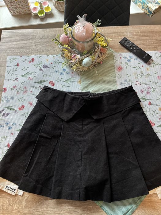 Черна пола-панталонки,марка-Pause