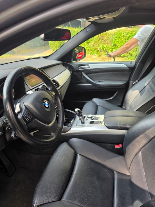 Bmw X6 E71 an 2009 motor 3.0 D  M57 unic proprietar in RO