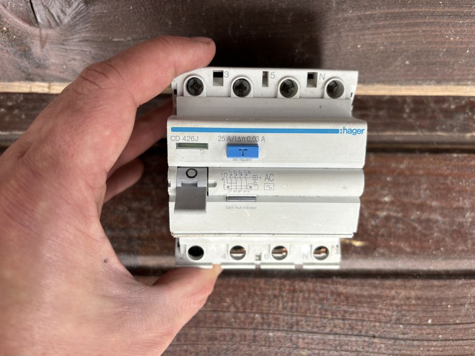 Releu/Contactor/Intrerupator/Cupla/Releu//Contact Auxiliar/Siguranta