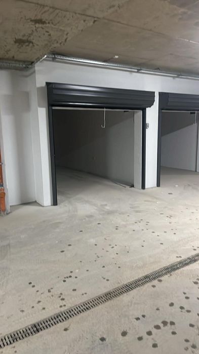 Дава се под наем Гараж / Паркомясто в Велико Търново, Акация - 25 кв.м за 99.45 € - Снимка #2