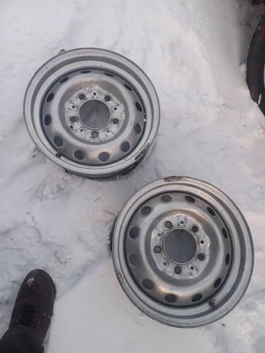 Продам четыре диска на ниву