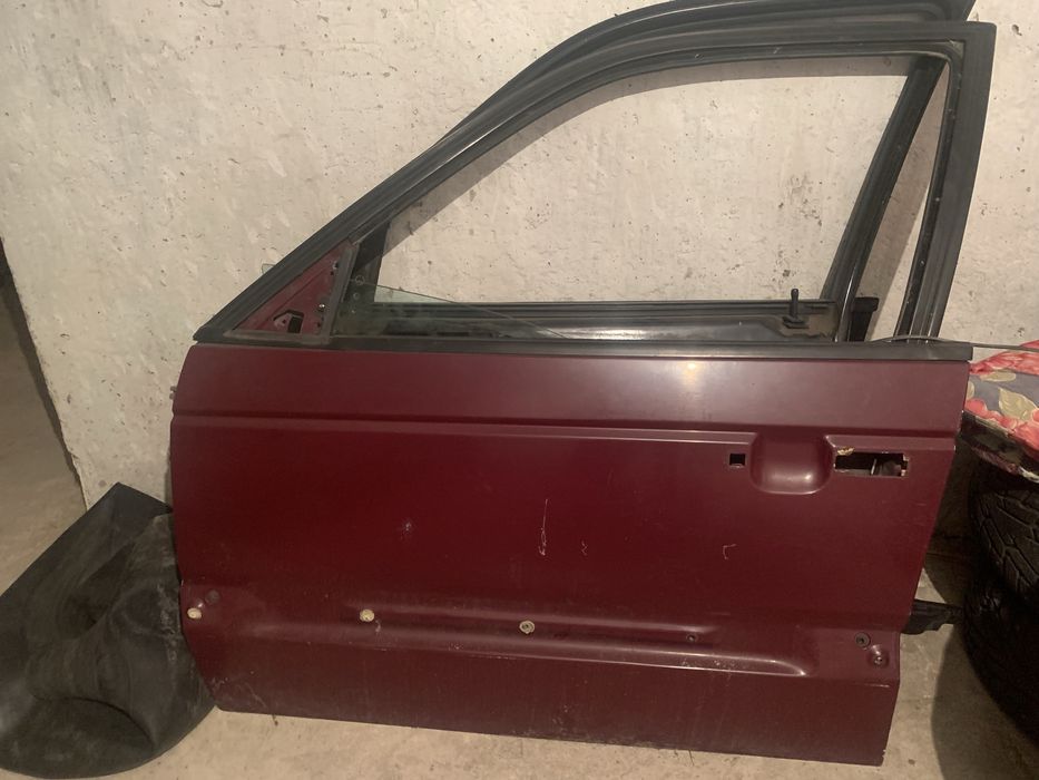 Продам двери на пассат б3