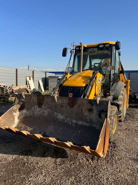 Экскаватор погрузчика 3в1
Работаю 24/