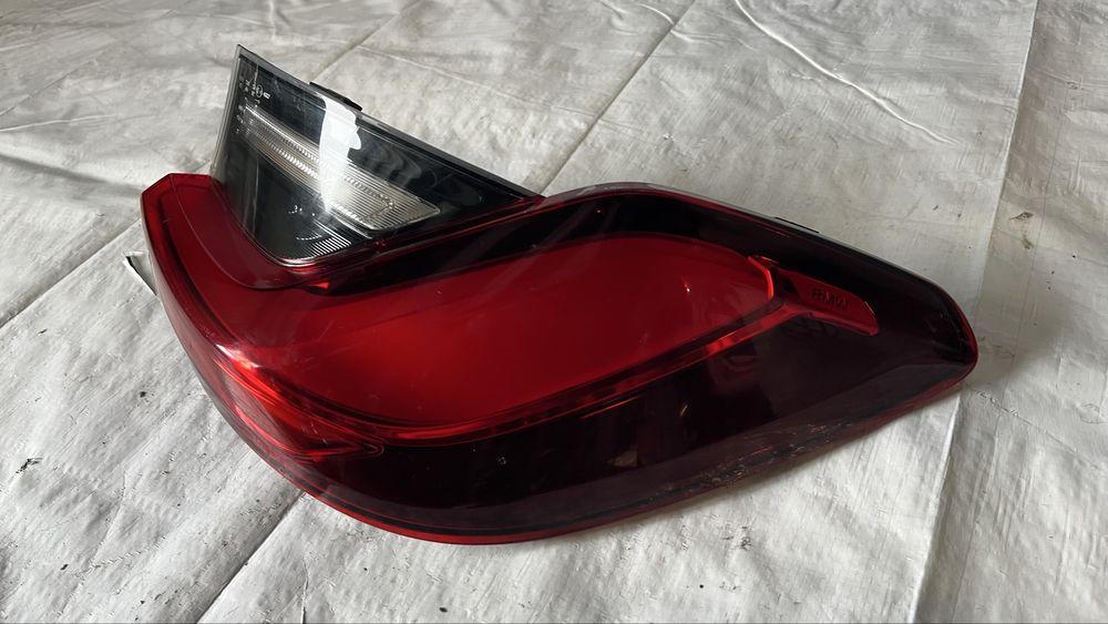 2 броя ляв и 1 брой десен стоп BMW 3 G21 2020-