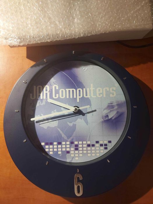 Стенен Часовник-Син