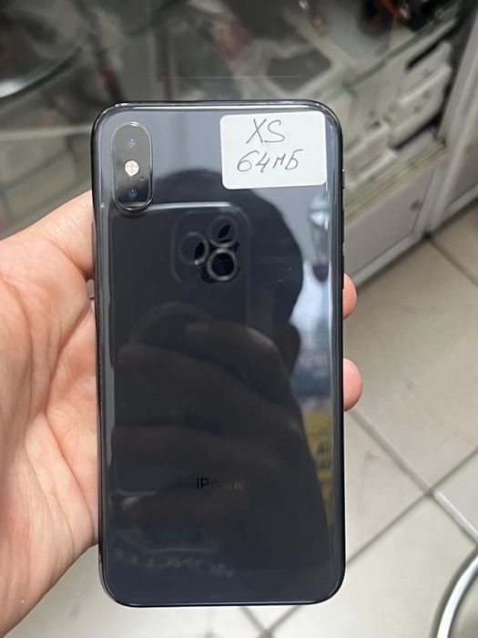 Айфон Xs 64 гб 75 емкость