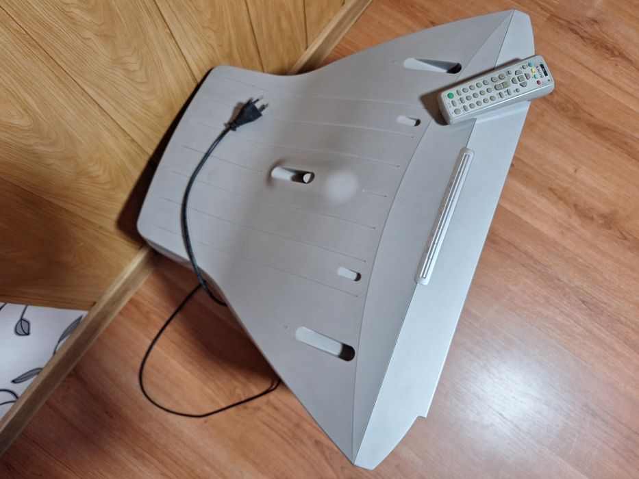 Televizor Sony  2004