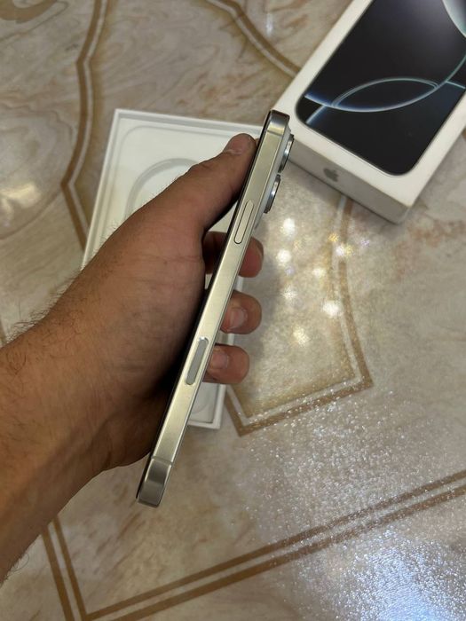 Iphone 16 pro max 98yomks