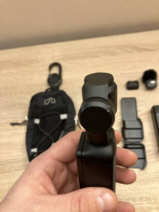 Dji Osmo Pocket 3 - Stare  Buna - Accesorii