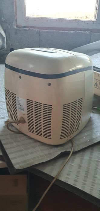 Masina de facut gheata cuburi