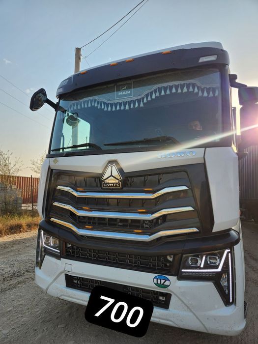 HOWO MAX тягач газли