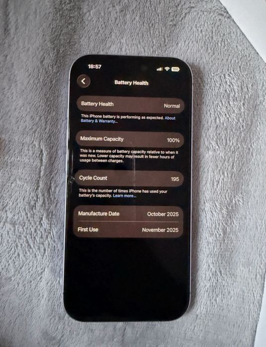 iPhone 17 256GB Lavender | 100% baterie | Garanție până în 2027 | Impecabil