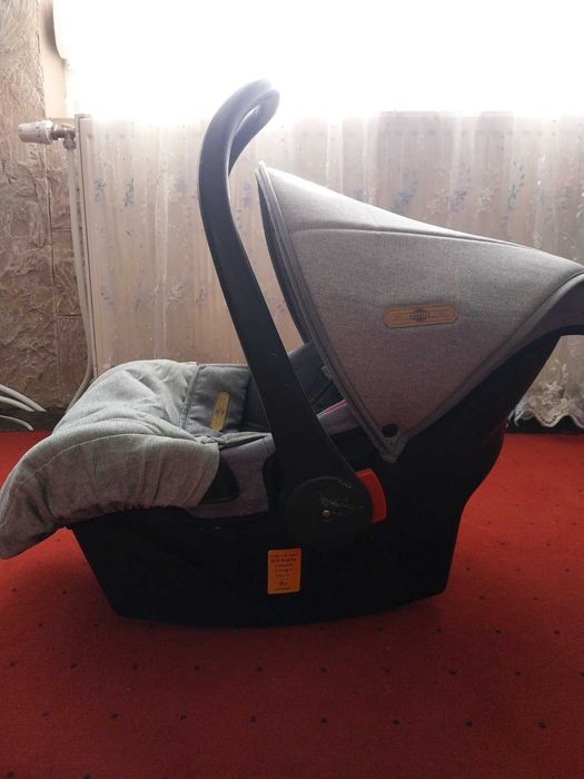 Столче-кошница за бебе