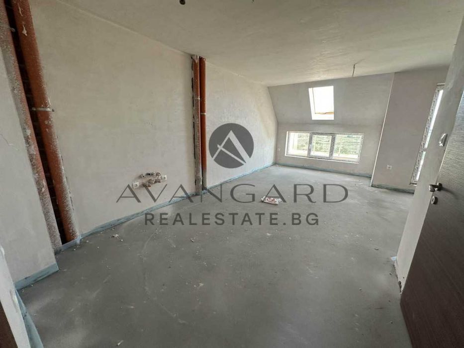 Продава се Тристаен апартамент в Пловдив, Тракия - 127 кв.м за 1315 €/кв.м - Снимка #4