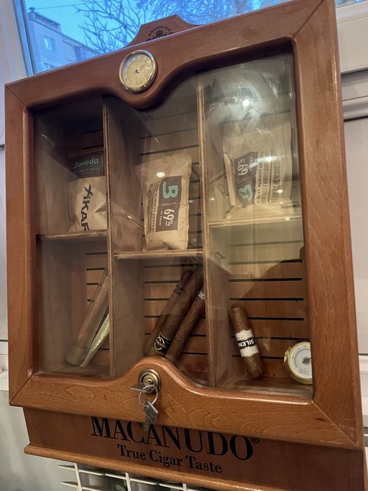 Хумидор / Кутия за пури