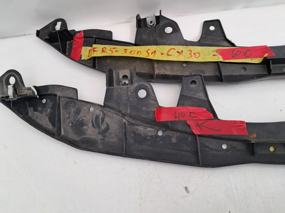 Грил решетка в броня  под броня Mazda  CX 30