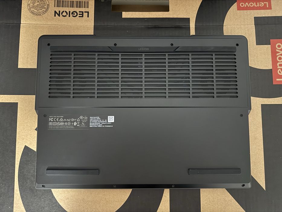 Laptop Gaming Lenovo Legion 5 PRO RTX 4060 (140W)/13500HX 32 GB DDR5
