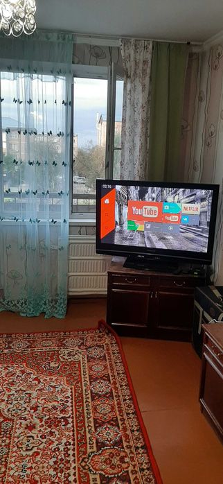 Телевизор большой Panasonic