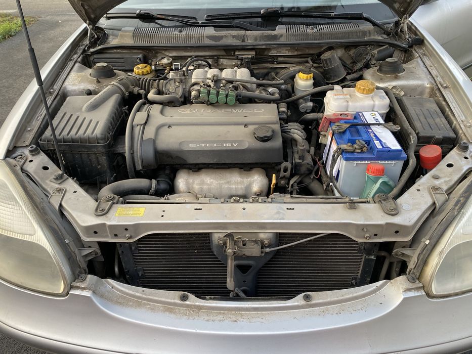 Dezmembrez Nubira Daewoo 2