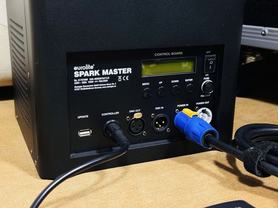 Mașină artificii/efect de scântei Eurolite Spark Master-kit complet !