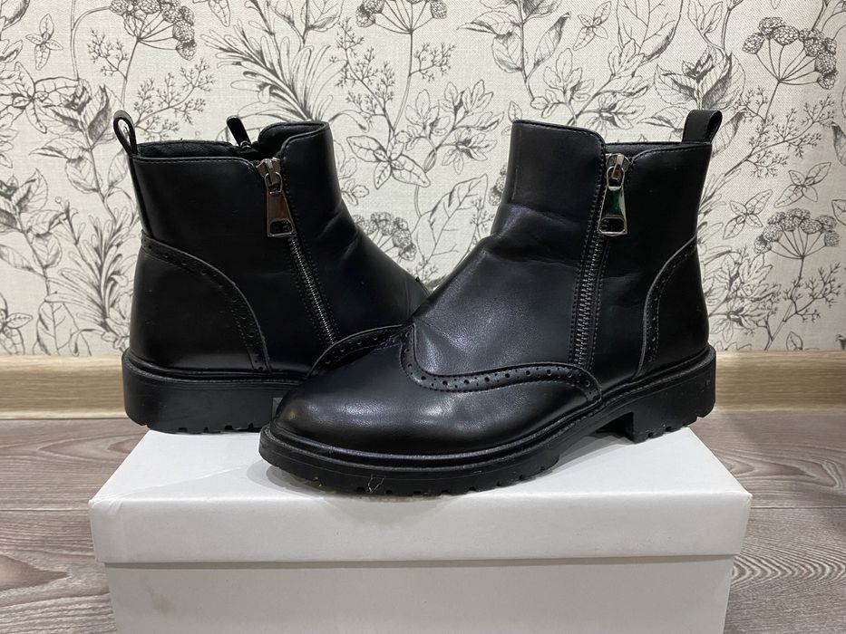 Продам сапоги женские