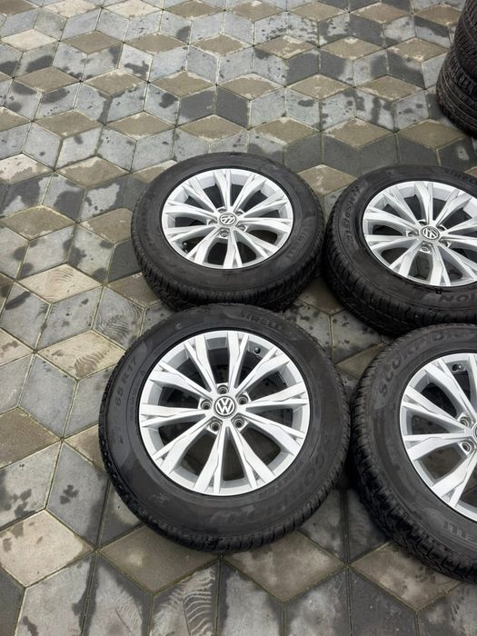 Jante Vw R-Line R17(5x112)”Tiguan/Q3/Passat/Jetta/Touran/Golf/Caddy~