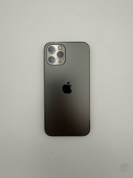 iPhone 12 Pro Space Gray, 128GB – Arată ca nou, preț excelent!