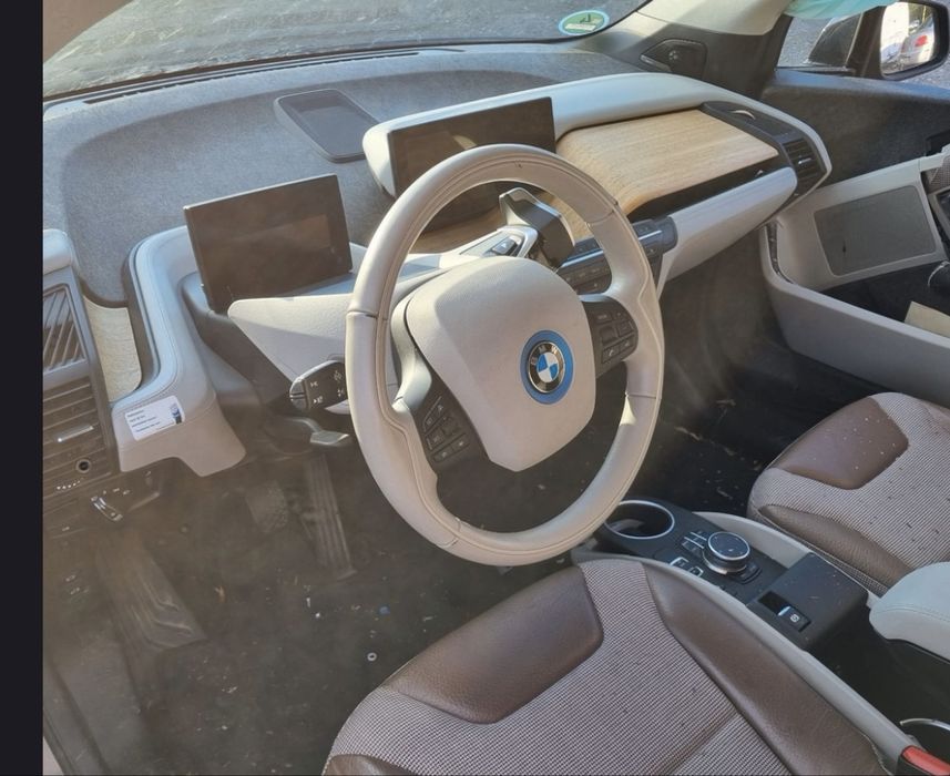 BMW I3 42.2kw LCI на части