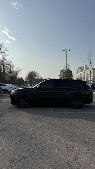 Li 7 Max 2023г. в идеальном состоянии