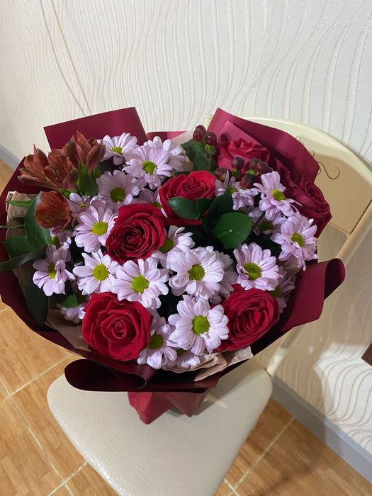 Букет свежих цветов