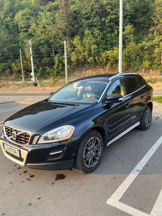 VOLVO XC60 2010 — imagine 2
