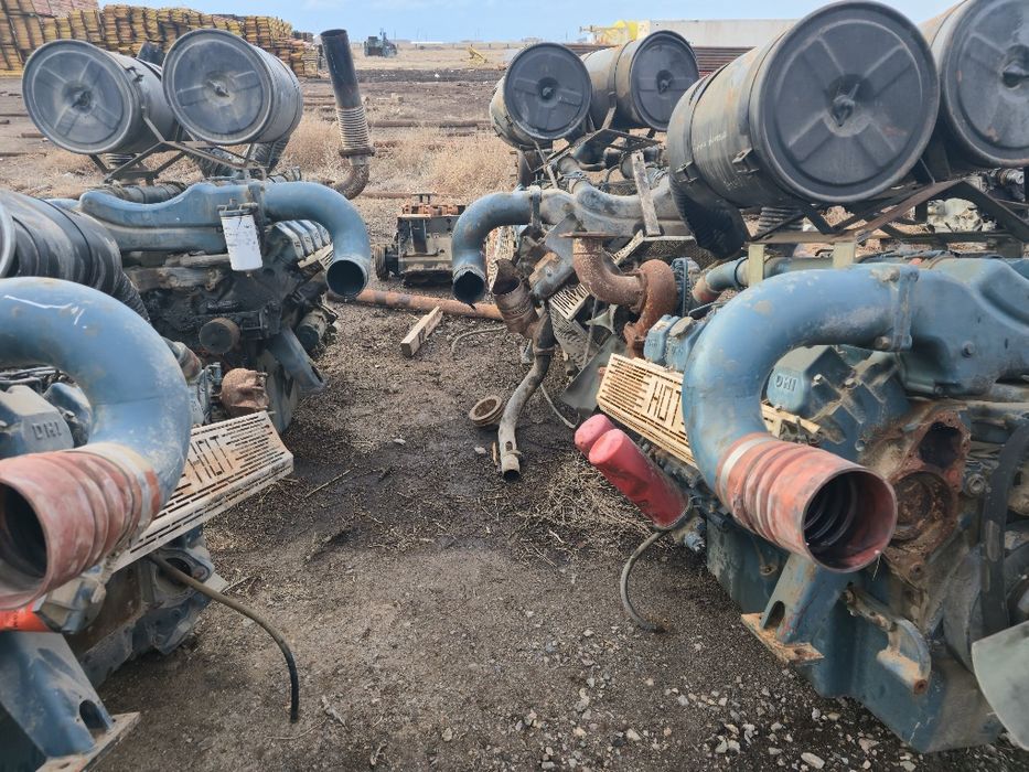 Двигатели от дизельного генератора в сборе