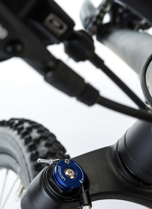 Bicicleta Cube Attention 29er Mountain Bike MTB Accesorii Cube RFR