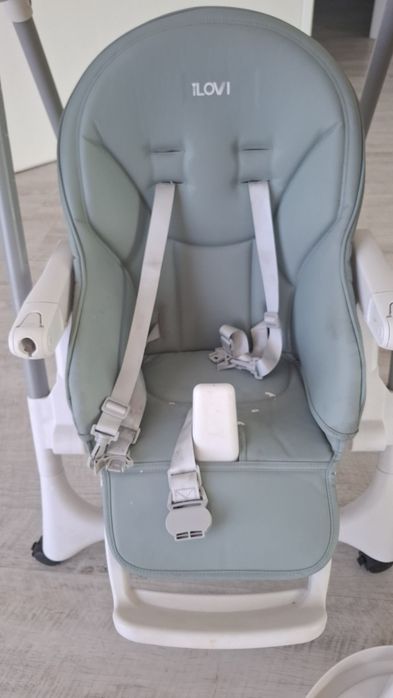 Продам стульчик для кормления iLovi б/у