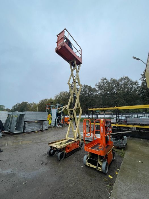 Închiriere popi metalici , schele , panouri doka,nacele