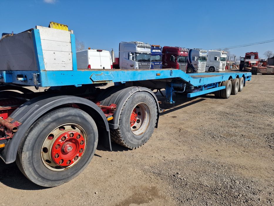 Trailer 3 axe viratoare