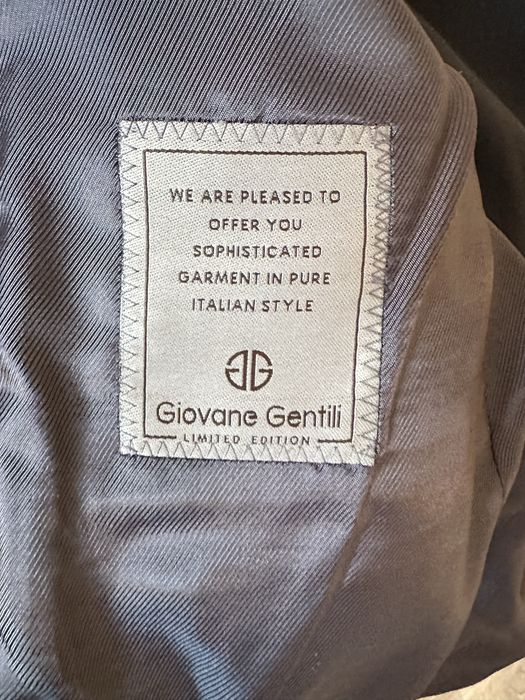 Костюм черный 54 р.