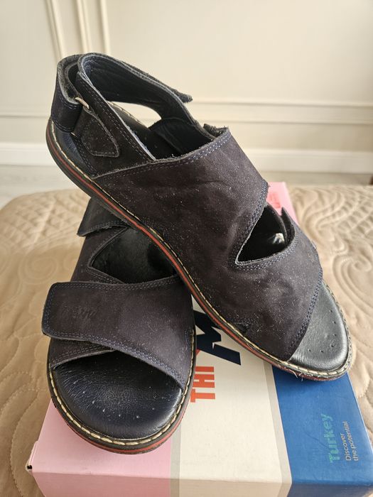 Сандалии Tiflani 38 размер