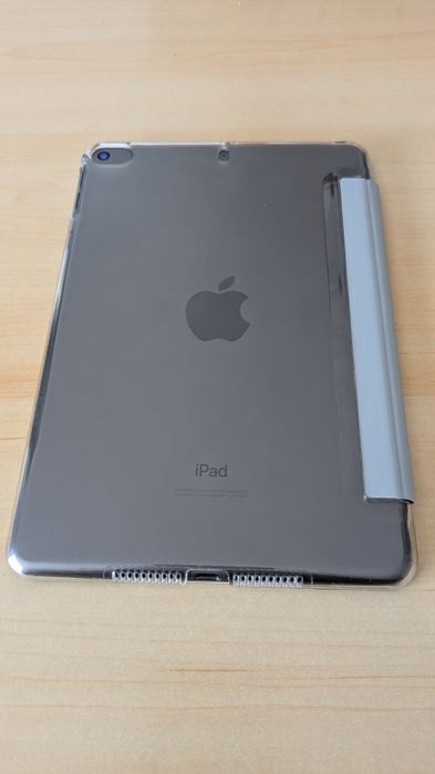 iPad mini generația 5