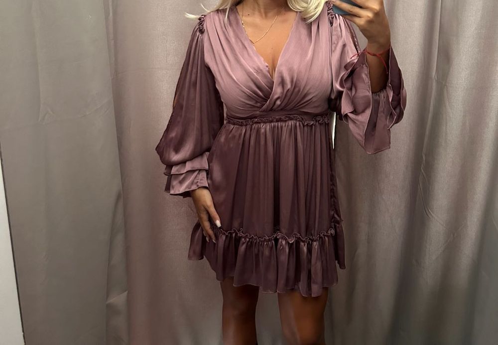 Рокля над колянотою