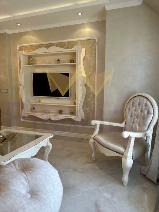 Дава се под наем Двустаен апартамент в Варна, Център - 70 кв.м за 1200 € - Снимка #5