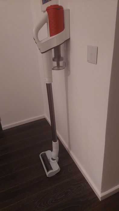 Aspirator vertical Duoflex 210W Miele