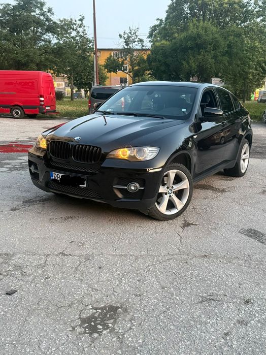 Продавам перфектно поддържан BMW X6 (2011) – 3.0 Дизел! Всичко по автомобила работи отлично!