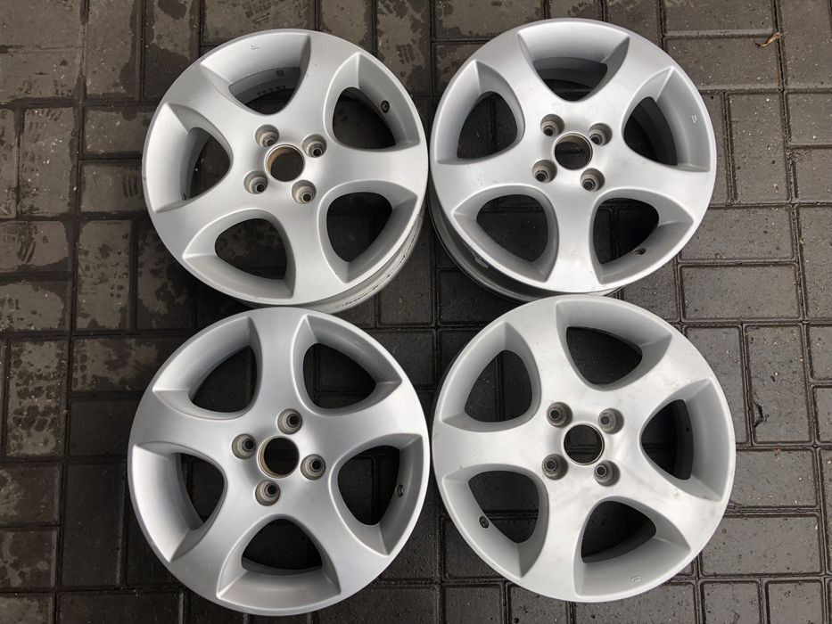 Диски на Акцент/Рио