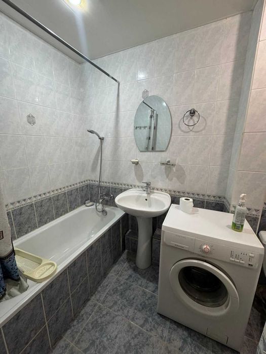 Продается 3 ком квартира район Саяхат