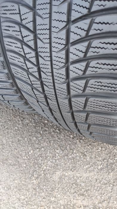 4бр. зимни гуми 235/40/18 Bridgestone Blizzak