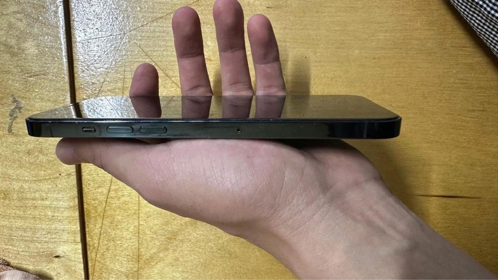 Продам iphone 12 pro max
